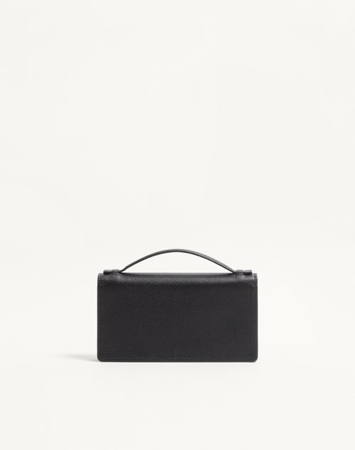 Valentino Garavani - Vlogo Signature Grainy Calfskin Wallet With Chain - Black - Woman - Clutches